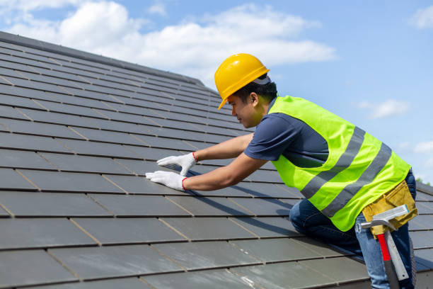 Best Roof Repair Specialists  in Coshocton, OH